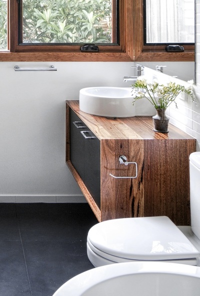 Recycled Timber as sink